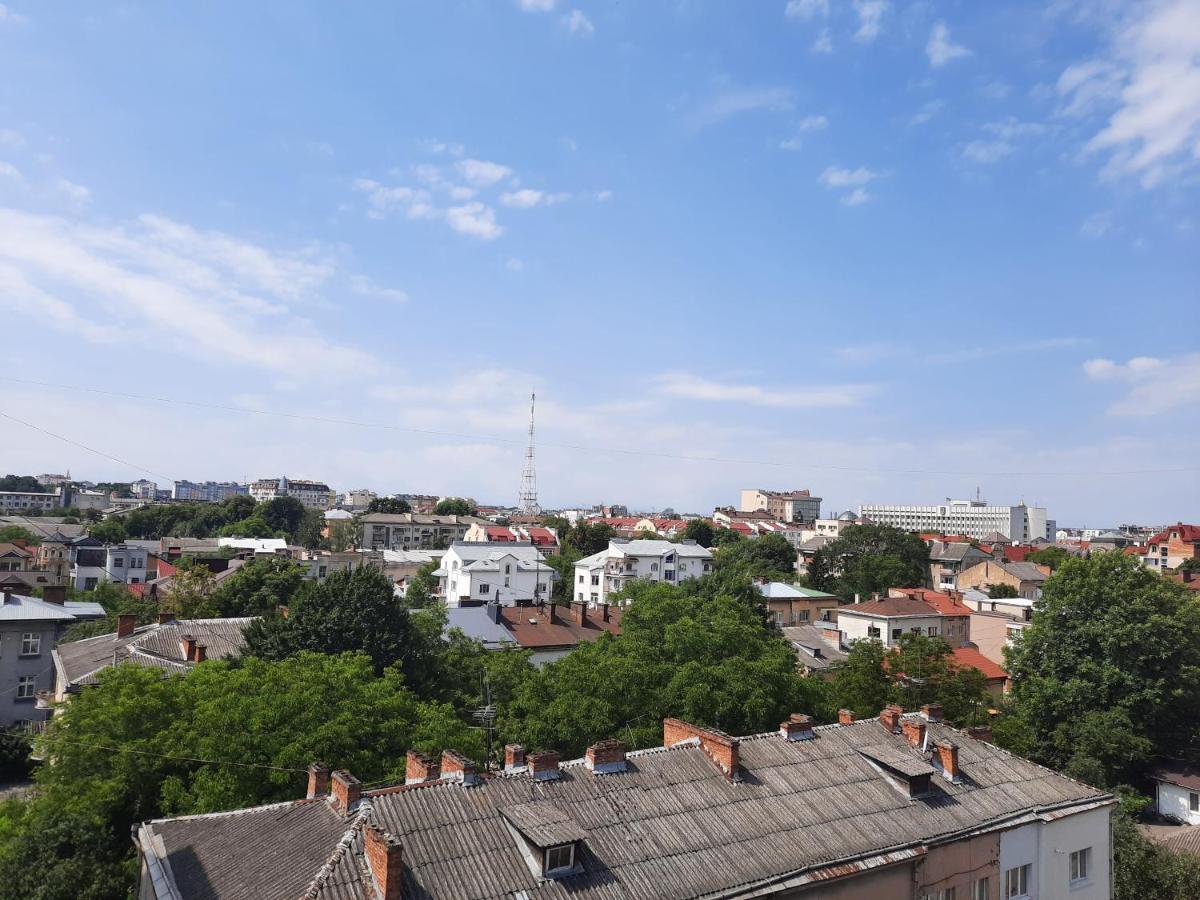 New Luxury Studio Apartment Ивано-Франкивск Екстериор снимка