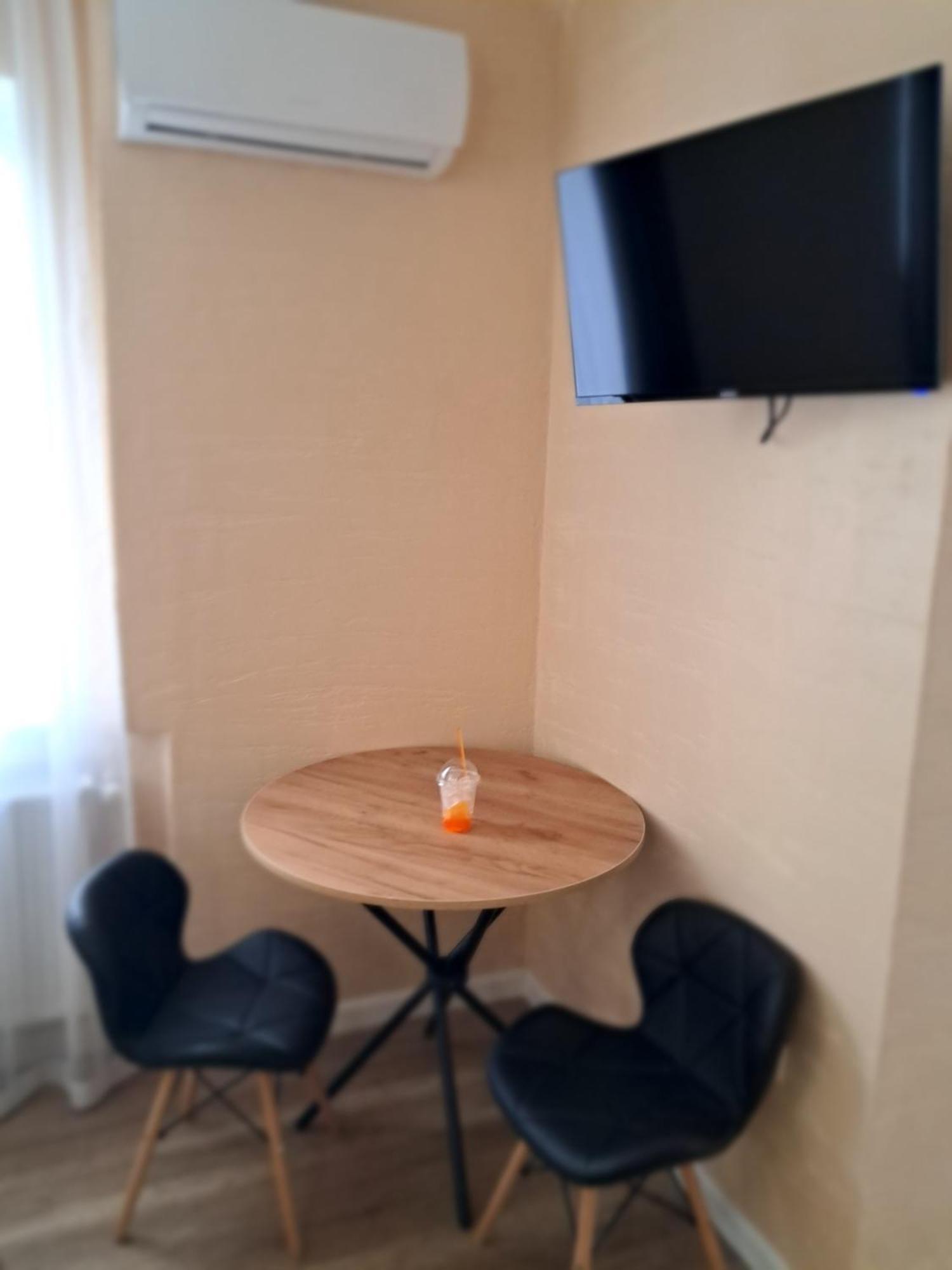 New Luxury Studio Apartment Ивано-Франкивск Екстериор снимка