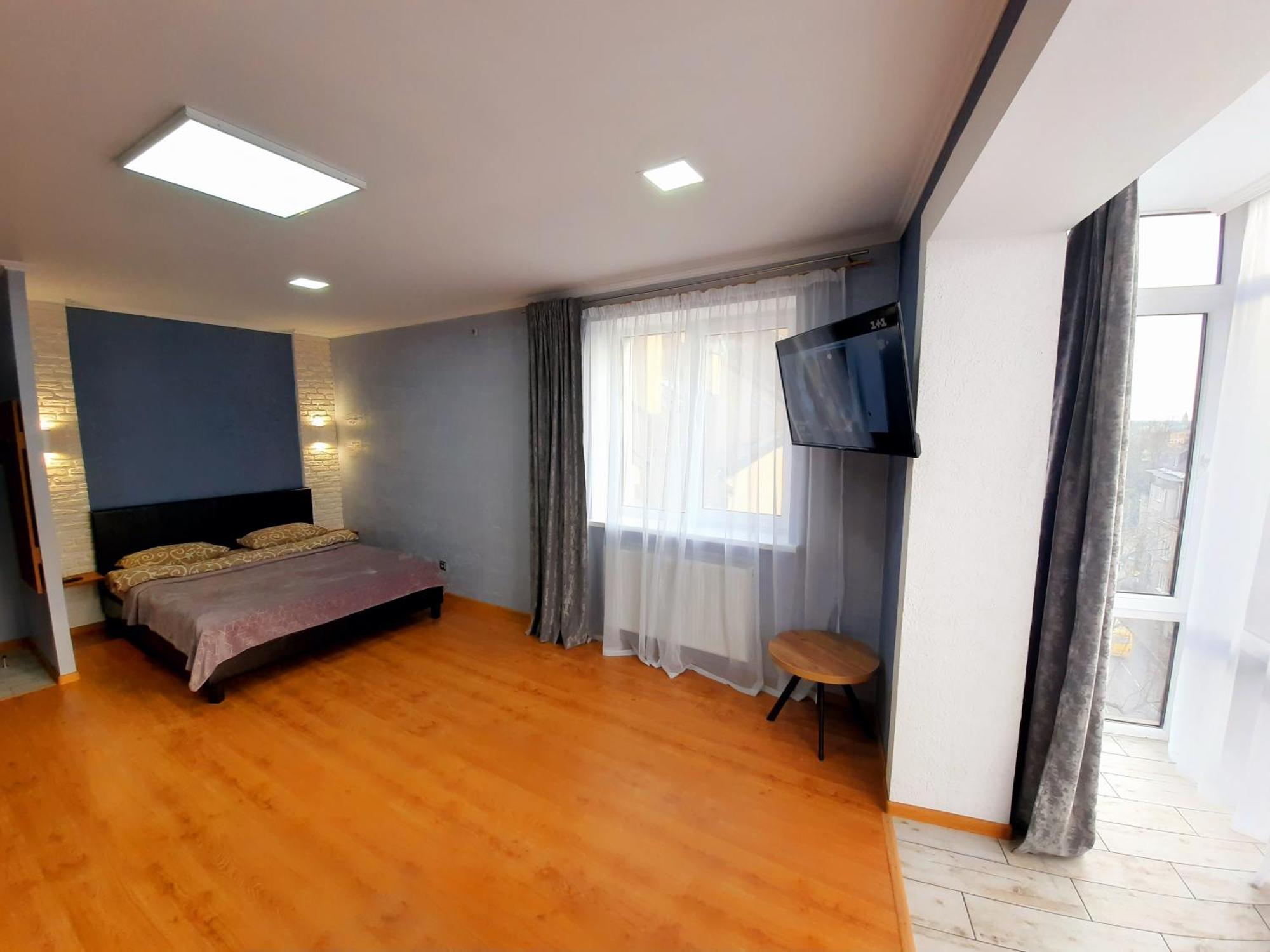 New Luxury Studio Apartment Ивано-Франкивск Стая снимка